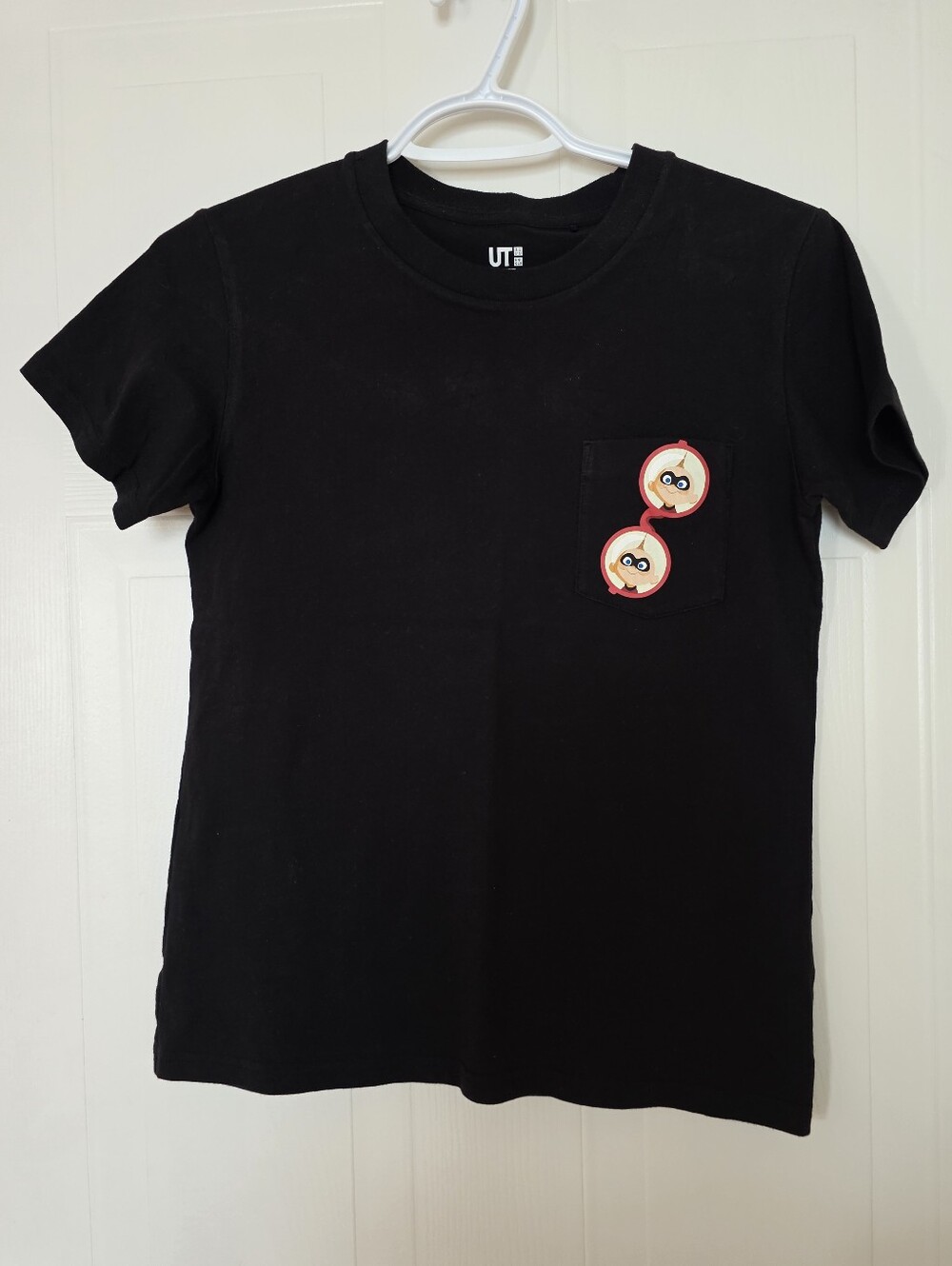 Uniqlo Disney Pixar The Incredibles Baby Jack Jack Pocket Tshirt, Black, Small